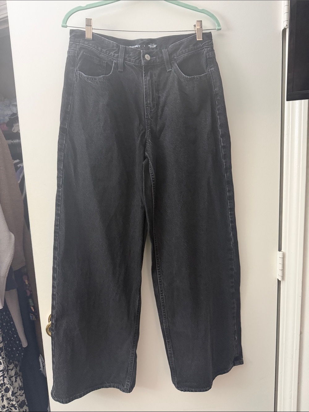 Old Navy Women's Black Wide-Leg Flare Jeans